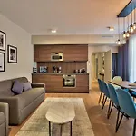 Апартаменты Urbanflat 75 - Grand Near Jardin Du Luxembourg Париж